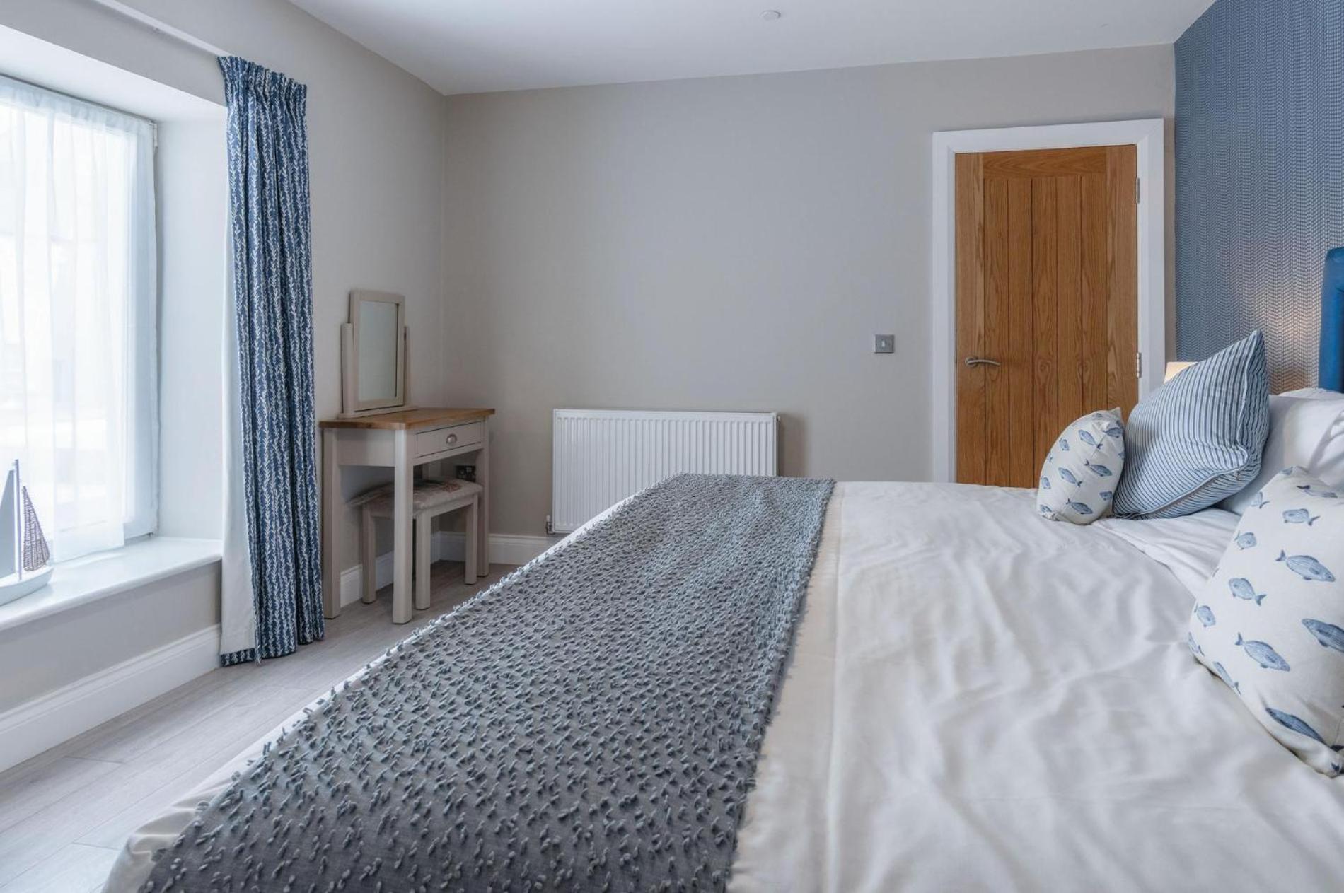 Haven View - 2 Bedroom Apartment - Milford Haven Exteriér fotografie